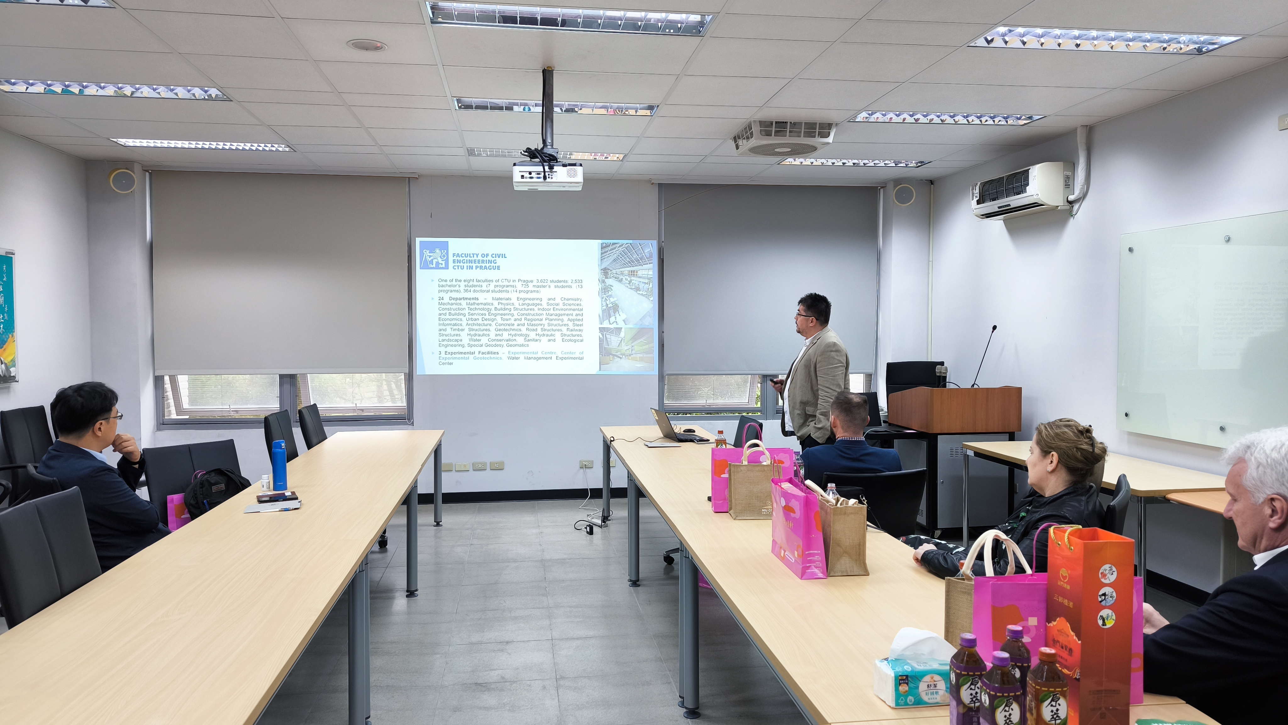 1150320捷克布拉格理工來訪04